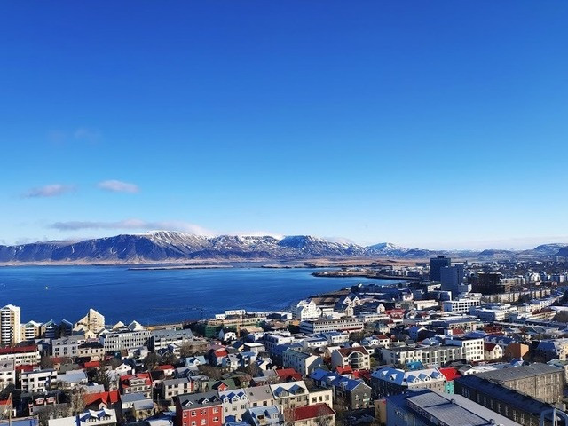 eSIM Iceland – Cheap Data Plans & Instant Activation | Awinst Connect