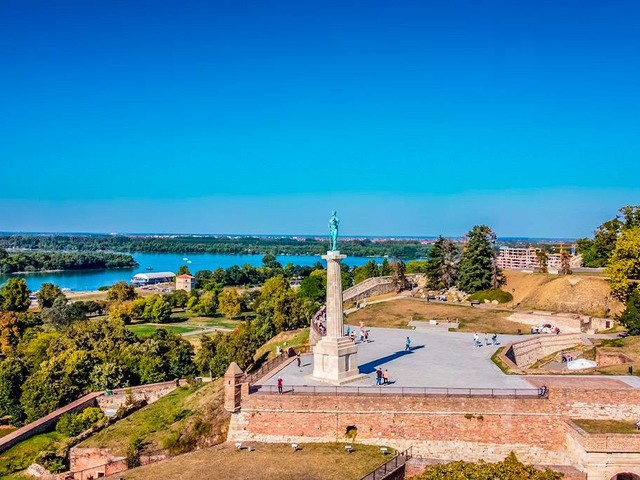 eSIM Serbia – Affordable Data Plans & Instant Activation | Awinst Connect